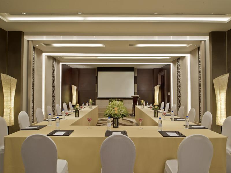 Country Inn & Suites By Radisson, Bengaluru Hebbal Road Exterior photo
